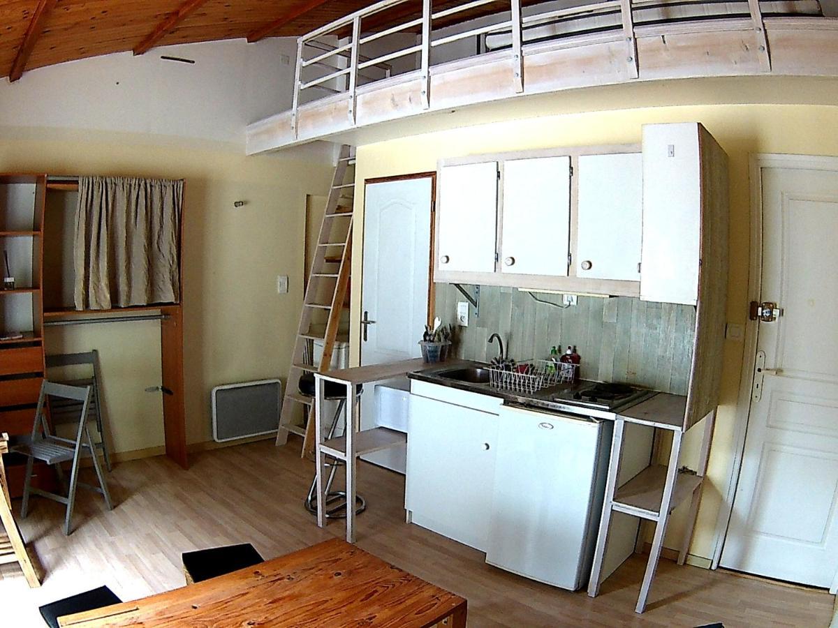 Studio Avec Terrasse A La Rochelle Peripherie - Perigny Bagian luar foto